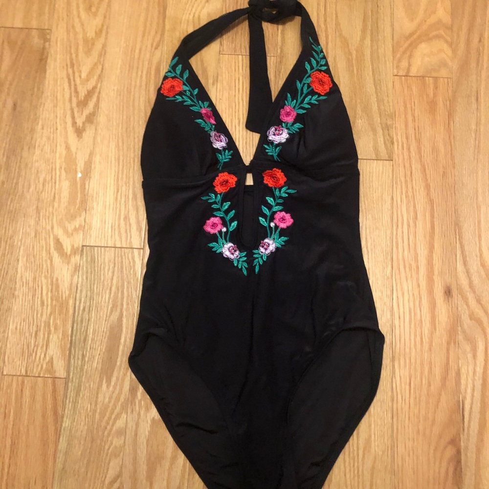 Kate spade swimsuit